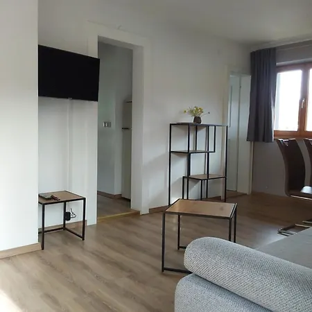 Christl, Haus *