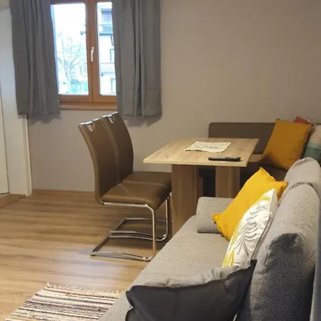 Christl, Haus *