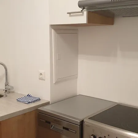 Christl, Haus Pensión