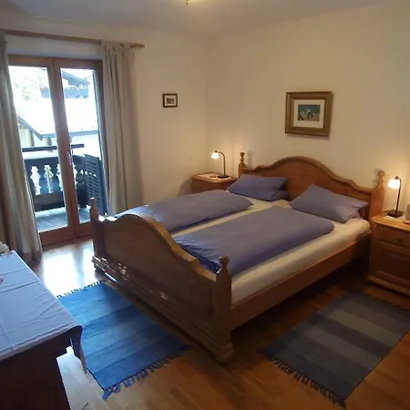 Christl, Haus Pensión Kitzbühel