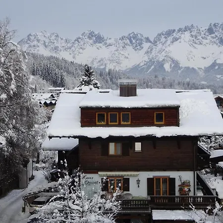 Christl, Haus Kitzbühel